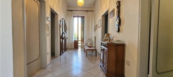 6 rooms House in Empoli, Italy No. 30304 13