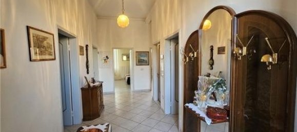 6 rooms House in Empoli, Italy No. 30304 12