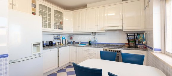 4 bedrooms Duplex in Faro, Portugal No. 154646 4