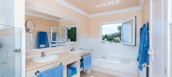 3 bedrooms Villa in Mijas, Spain No. 52428 33