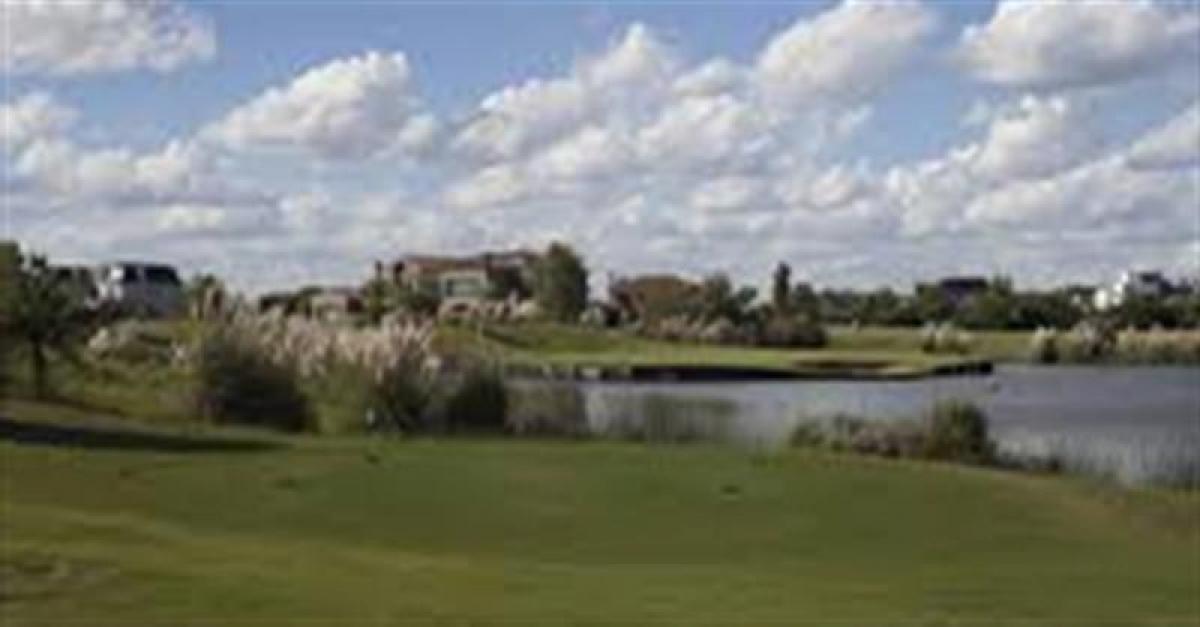  Land in Tigre, Argentina No. 41029