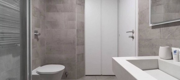 1 bedroom Apartment in Milan, Italy No. 266776 10