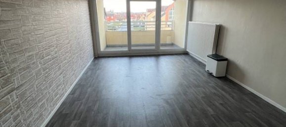 Apartamento de 3 habitaciónes en Creutzwald, France No. 39870 2