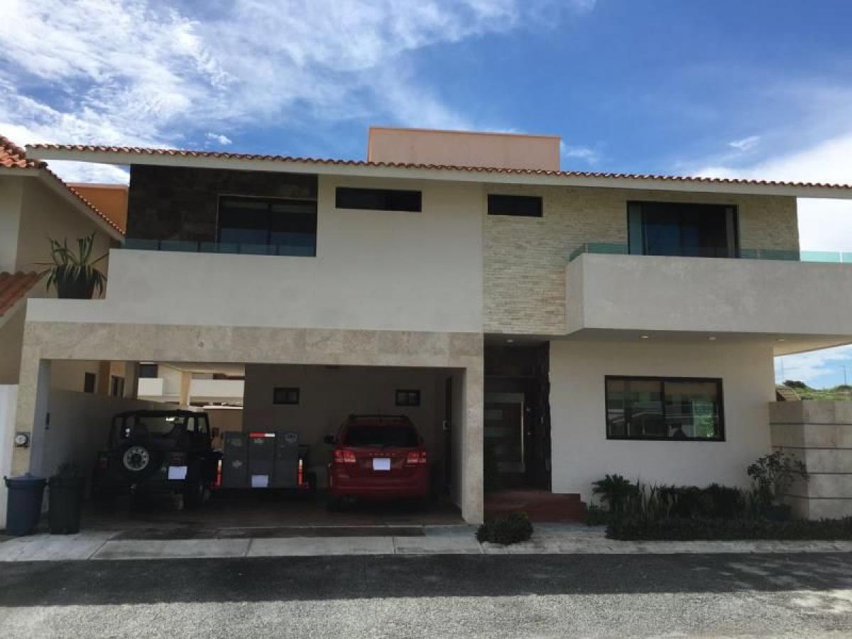 4 bedrooms House in Tijuana, Mexico No. 155855