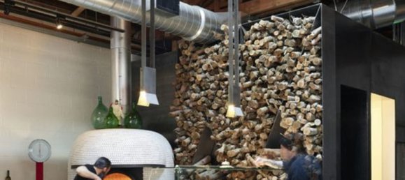 90m² Commercial property in Padua, Italy No. 68648 2