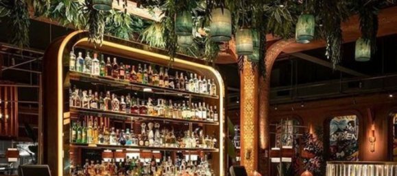 90m² Commercial property in Padua, Italy No. 68648 13