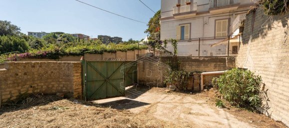 10 rooms Villa in Naples, Italy No. 67167 11