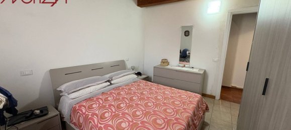 3 bedrooms Apartment in Lucca, Italy No. 360058 11