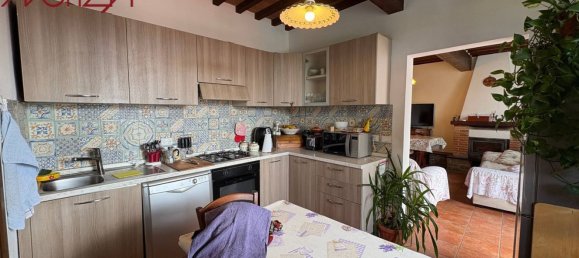 3 bedrooms Apartment in Lucca, Italy No. 360058 10