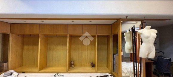 Propriété commerciale à Brindisi, Italy 200m² No. 343065 5