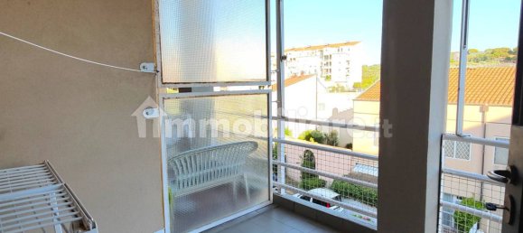 2 bedrooms Apartment in Livorno, Italy No. 307927 2