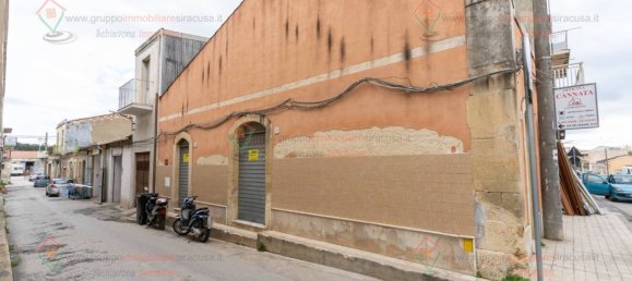100m² Warehouse in Syracuse, Italy No. 284492 3