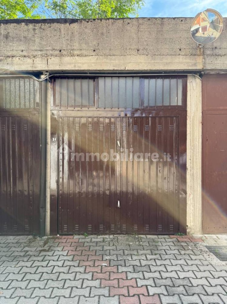 12m² Garage in Monza, Italy No. 372176