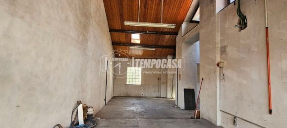 5 bedrooms House in Capiago Intimiano, Italy No. 373757 13