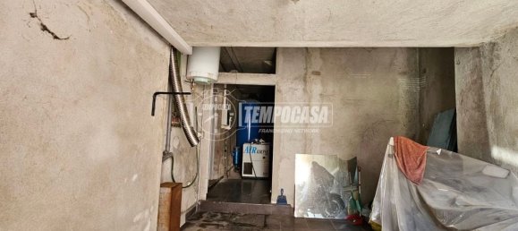 5 bedrooms House in Capiago Intimiano, Italy No. 373757 7