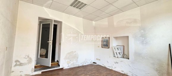 5 bedrooms House in Capiago Intimiano, Italy No. 373757 6