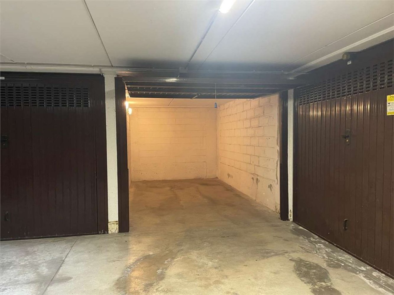 15m² Garage in Rho, Italy No. 264931