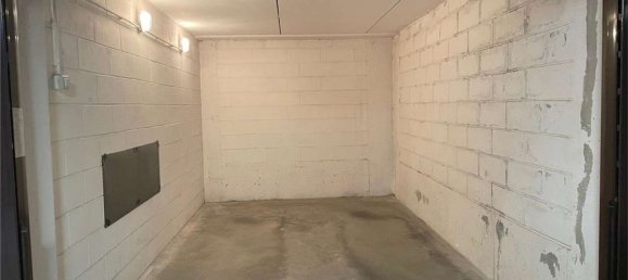 15m² Garage in Rho, Italy No. 264931 4