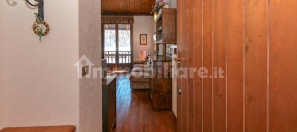 2 Schlafzimmer Wohnung in Sestriere, Italy, Nr. 301618 8