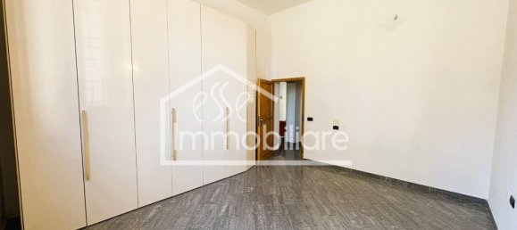6-salle Appartement à Empoli, Italy No. 215757 16
