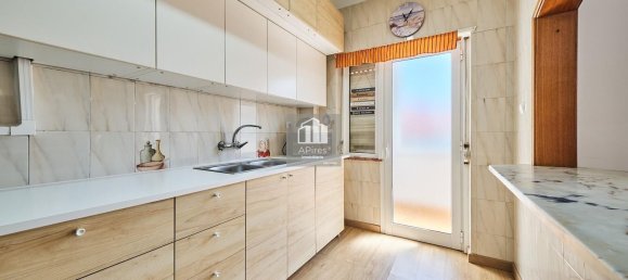 4 chambres Appartement à Almada, Portugal No. 156131 8