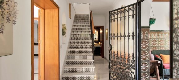 5 bedrooms House in Marbella, Spain No. 115009 2