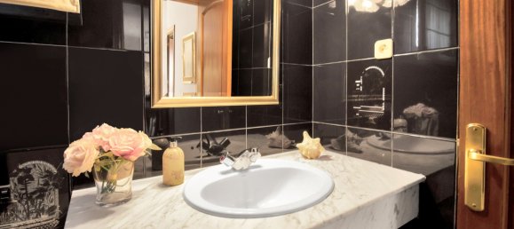 5 bedrooms House in Marbella, Spain No. 115009 17