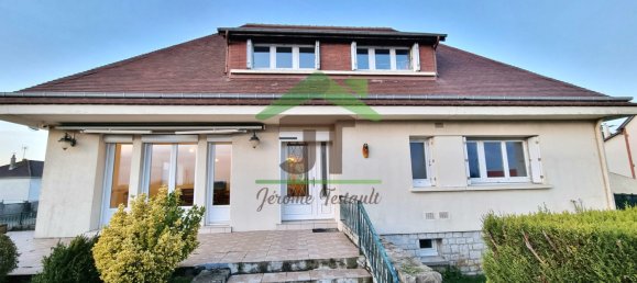 4 Schlafzimmer Haus in Patay, France, Nr. 76943 2