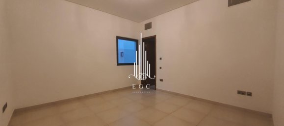 5 bedrooms Villa in Yas Island, UAE No. 23218 5