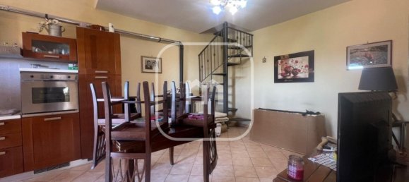 Dúplex de 3 habitaciónes en Cave, Italy No. 304316 4