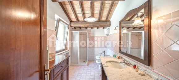 4 bedrooms House in Gualdo Cattaneo, Italy No. 127199 21