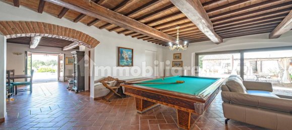 4 bedrooms House in Gualdo Cattaneo, Italy No. 127199 22