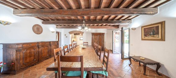 4 bedrooms House in Gualdo Cattaneo, Italy No. 127199 15