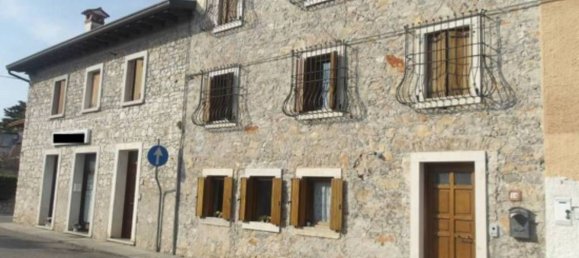 2 rooms Apartment in Gorizia, Italy No. 269372 2