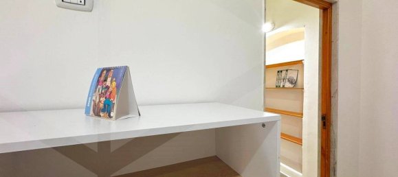 Квартира с 2 комнатами в Триджано, Италия № 22670 10