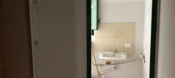 42m² Commercial property in Catania, Italy No. 255439 6