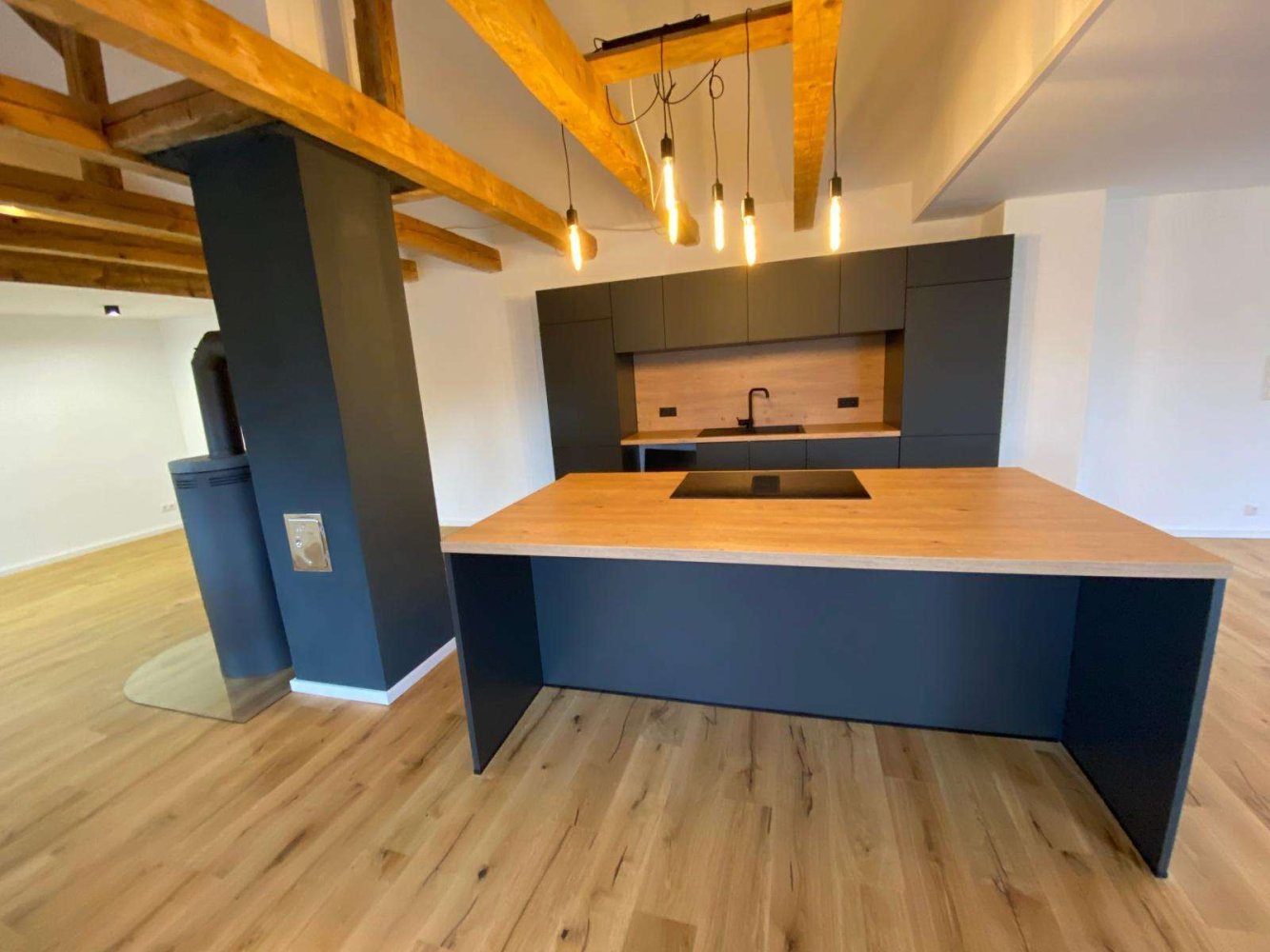 Таунхаус с 1 спальней в Tirschenreuth, Германия № 209970