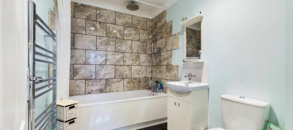 Bungalow de 2 dormitorios en Bordon, United Kingdom No. 13832 14