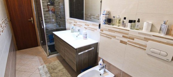 3 rooms Apartment in Novate Milanese, Italy No. 287731 30