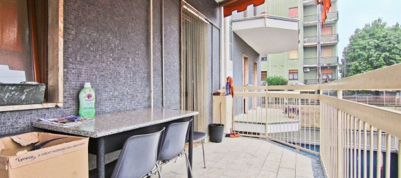 3 rooms Apartment in Novate Milanese, Italy No. 287731 14