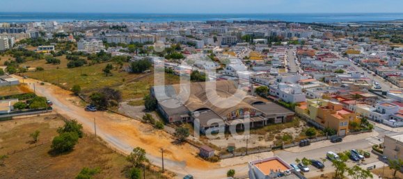 Terrain à Quelfes, Portugal No. 104901 2