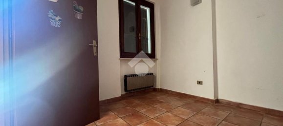 2 bedrooms Apartment in Castelleone, Italy No. 378833 7