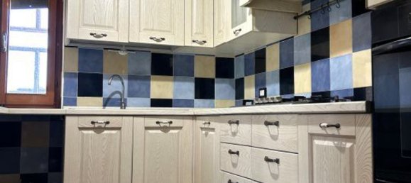 4 bedrooms Apartment in Forano, Italy No. 380149 3