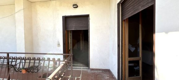 4 bedrooms Apartment in Forano, Italy No. 380149 5