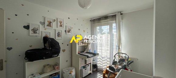 2 bedrooms Apartment in Bezons, France No. 172813 10