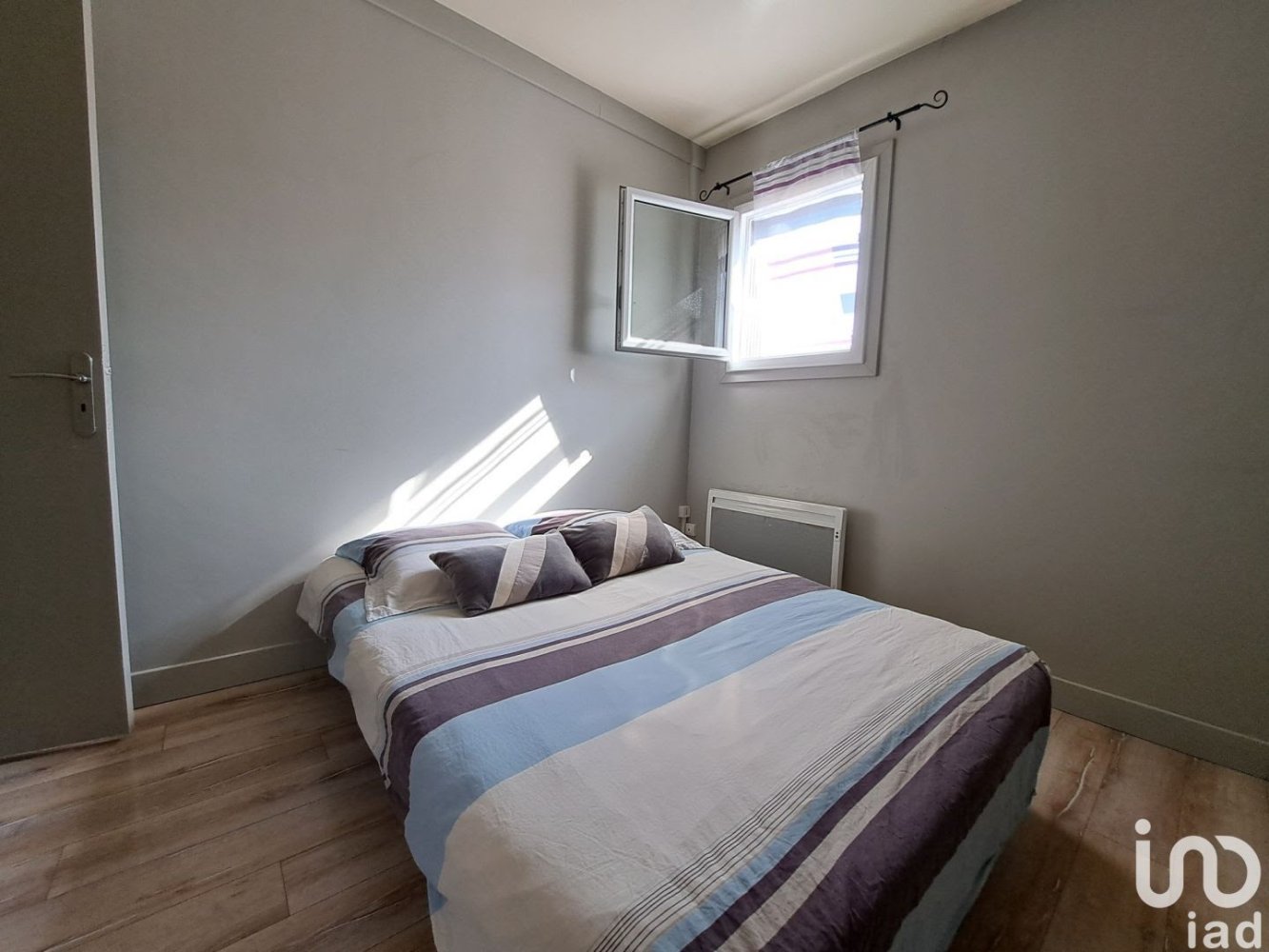 20 rooms Building in Ervy-le-Chatel, France No. 265797