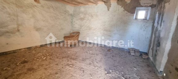 4 bedrooms House in Alta Val Tidone, Italy No. 170860 17