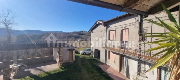 4 bedrooms House in Alta Val Tidone, Italy No. 170860 7