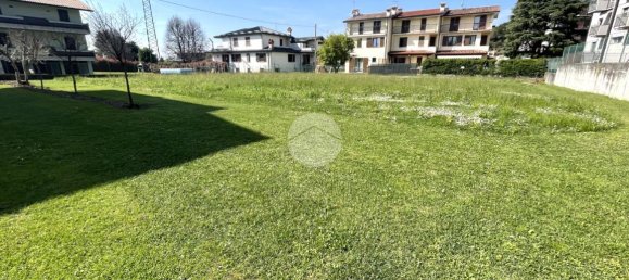 1060m² Land in Trescore Balneario, Italy No. 172602 10