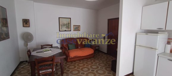 3-salle Appartement à Tortora, Italy No. 273057 10